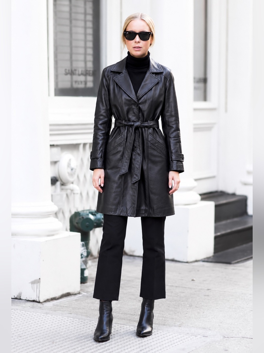 Danier Vintage Black Genuine Leather Belted Trench Removable Thermolite Liner